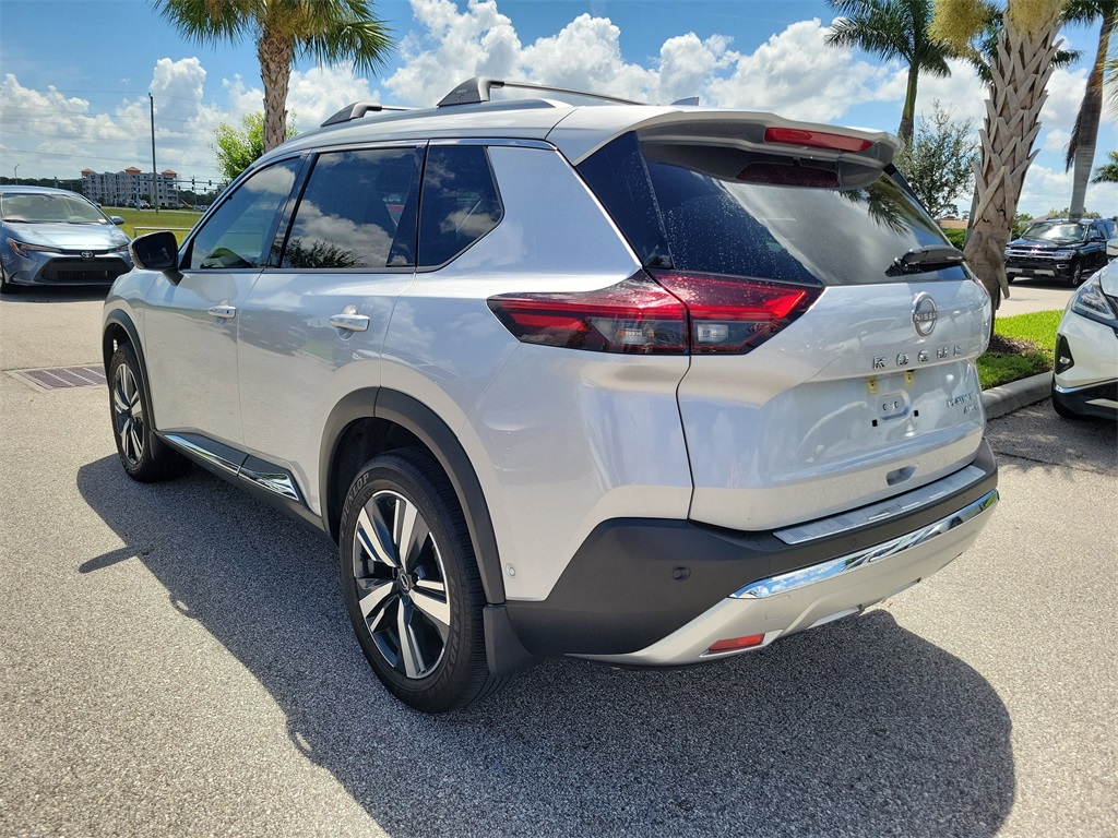 2023 Brilliant Silver Metallic Nissan Rogue Platinum AWD SUV