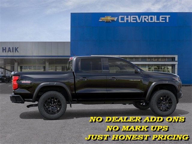 2026 Chevrolet Colorado Trail Boss photo 2