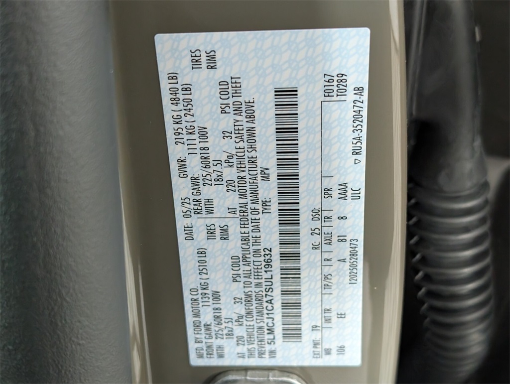 new 2025 Lincoln Corsair car, priced at $39,931