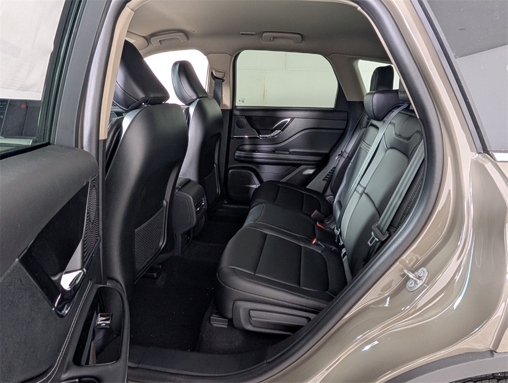 new 2025 Lincoln Corsair car, priced at $39,931