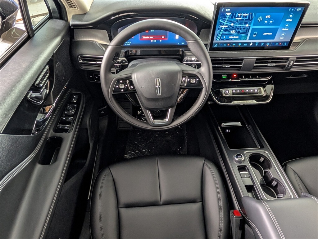 new 2025 Lincoln Corsair car, priced at $39,931