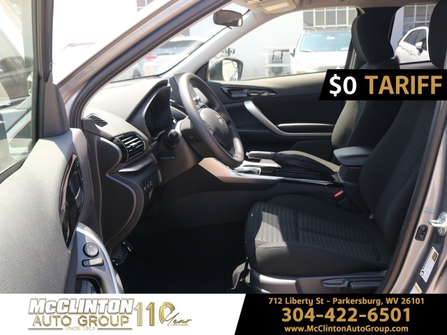 2024 Mitsubishi Eclipse Cross LE Ralliart photo 10