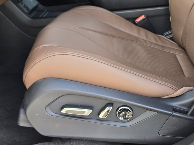 new 2026 Acura RDX car, priced at $49,650