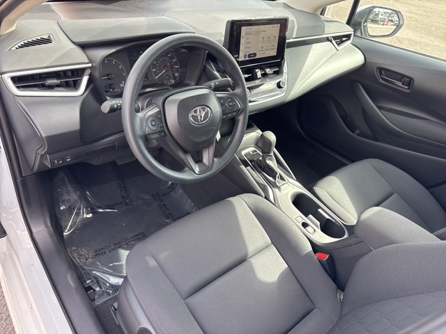 Used 2025 Toyota Corolla LE with VIN 5YFB4MDE2SP327745 for sale in Kansas City