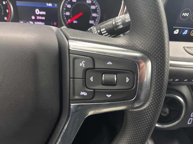 used 2025 Chevrolet Blazer car, priced at $27,998