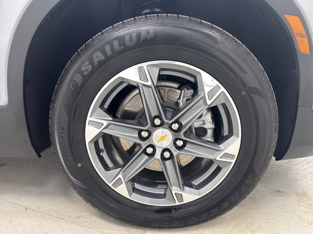 used 2025 Chevrolet Blazer car, priced at $27,998