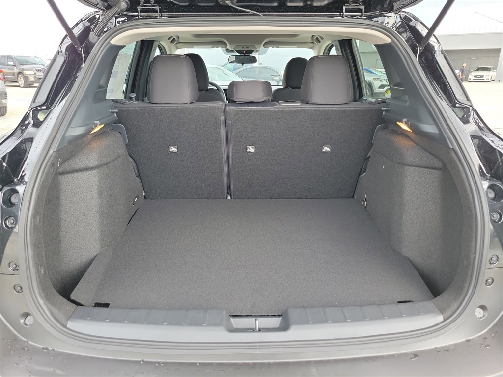 new 2025 Nissan Kicks car, priced at $23,732