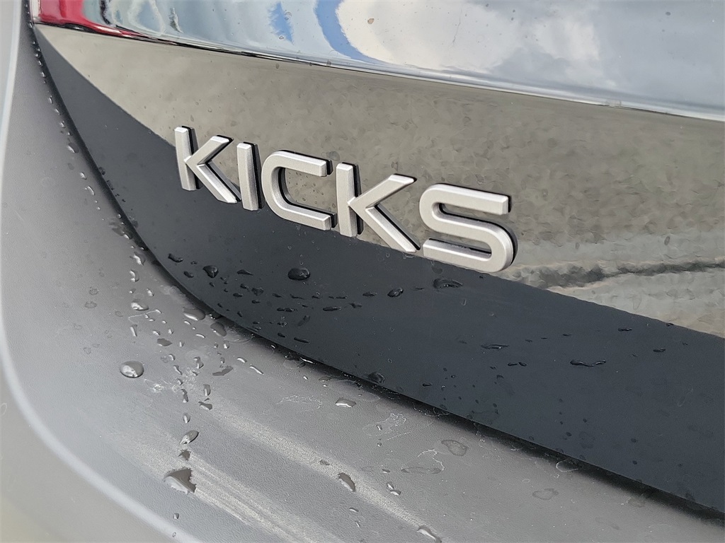 new 2025 Nissan Kicks car, priced at $23,732