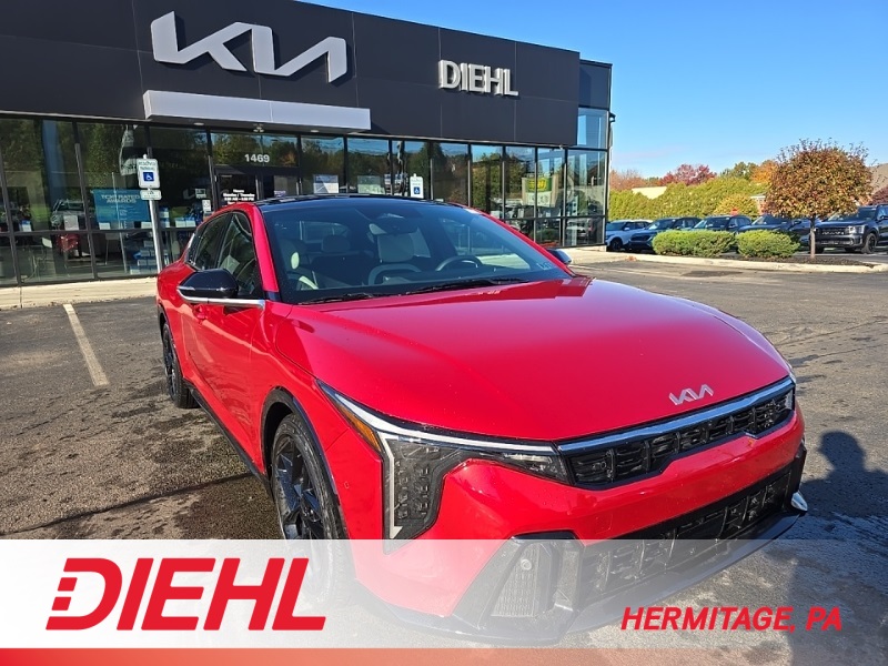 2025 Kia K4 GT-Line Turbo's photo