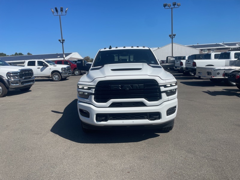 2025 Ram 2500 Laramie photo 8