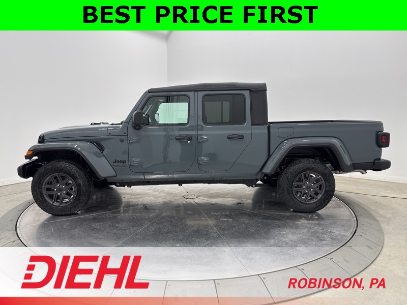 2026 Jeep Gladiator Sport S photo 4