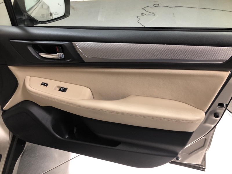 2015 Subaru Outback 2.5i Premium photo 15