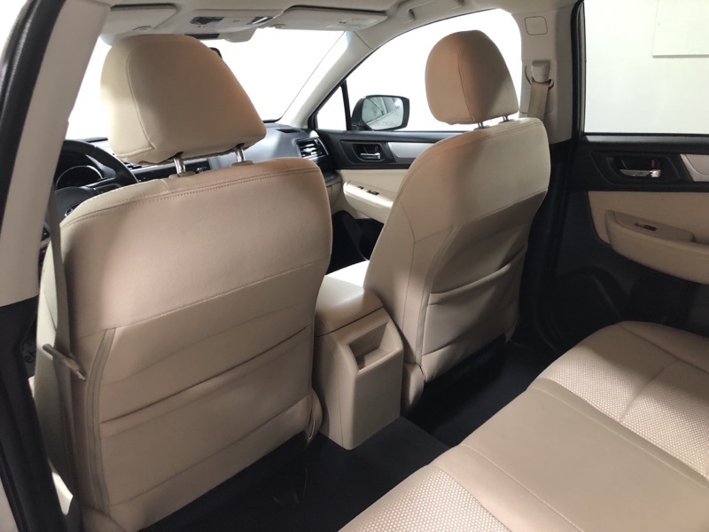 2015 Subaru Outback 2.5i Premium photo 17