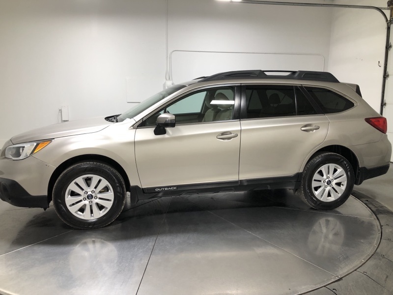 2015 Subaru Outback 2.5i Premium photo 4