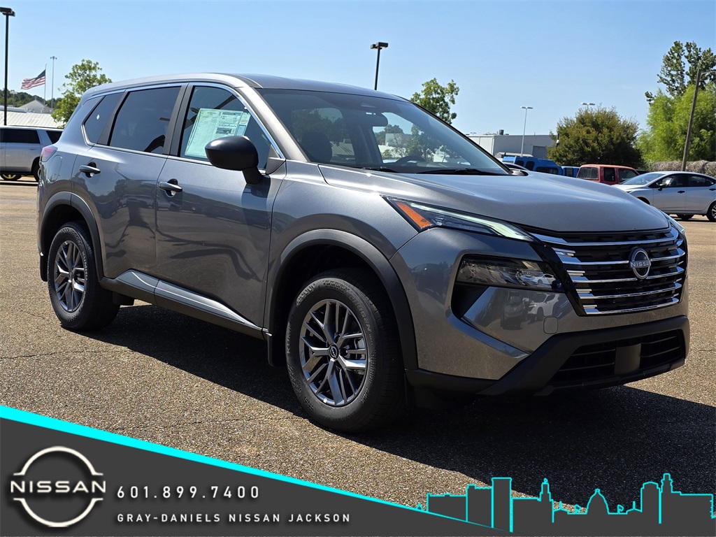 2026 Nissan Rogue S's photo