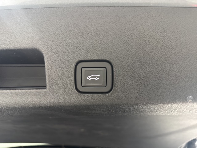 used 2024 GMC Acadia car, priced at $45,336