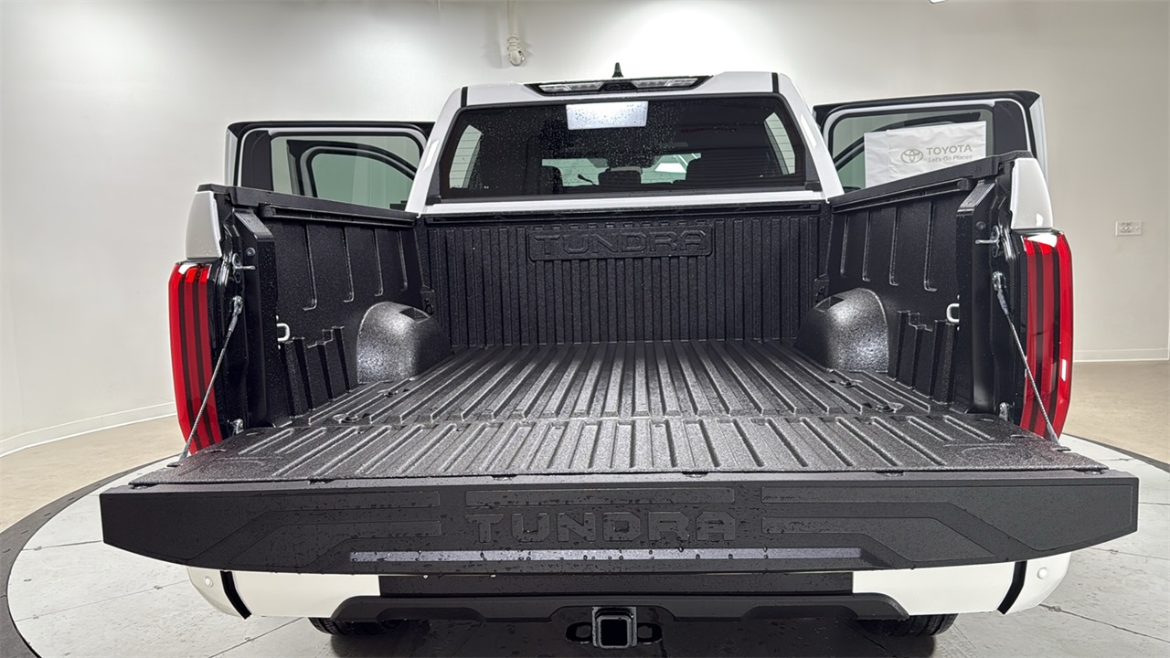 2026 Toyota Tundra SR5 CrewMax photo 14