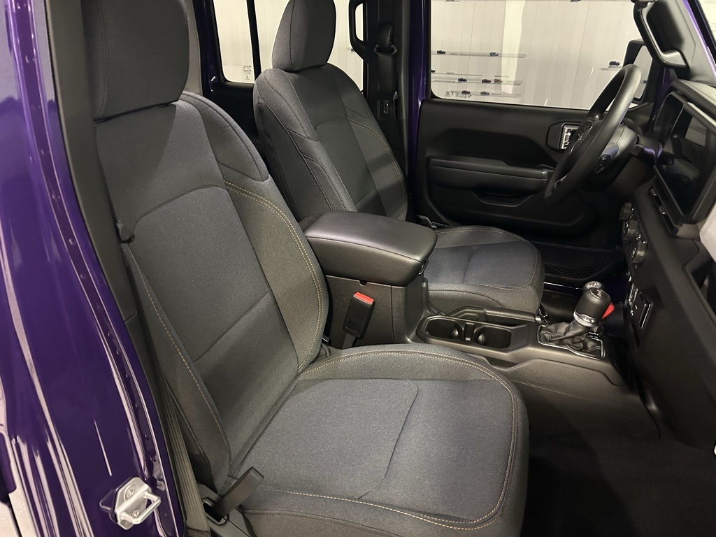 new 2026 Jeep Wrangler car, priced at $47,137