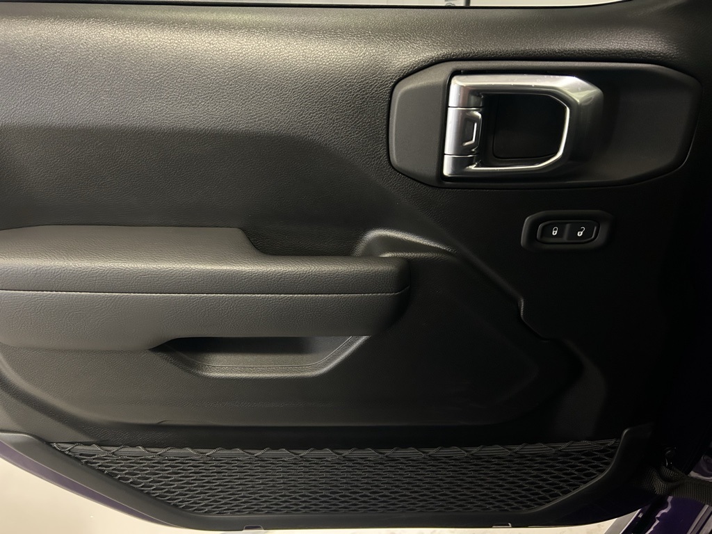 new 2026 Jeep Wrangler car, priced at $47,137