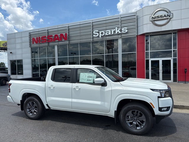 2025 Nissan Frontier SV's photo