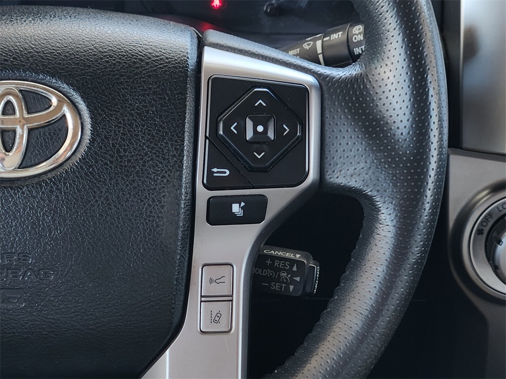 2021 Toyota 4Runner SR5 Premium photo 25