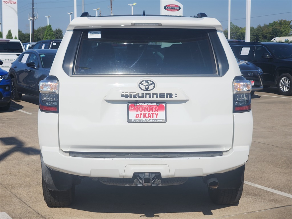 2021 Toyota 4Runner SR5 Premium photo 5