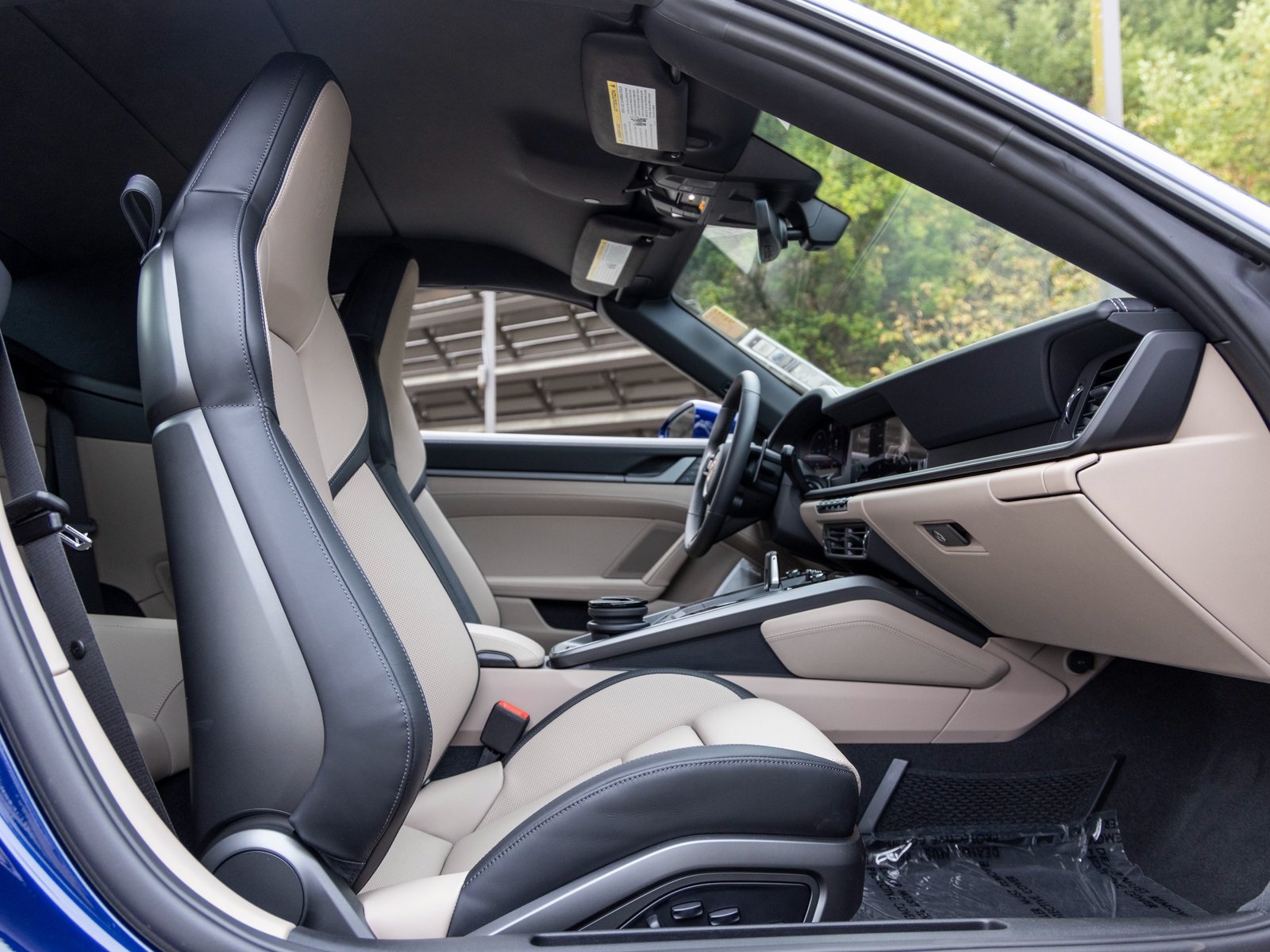 2025 Porsche 911 S Cabriolet photo 40