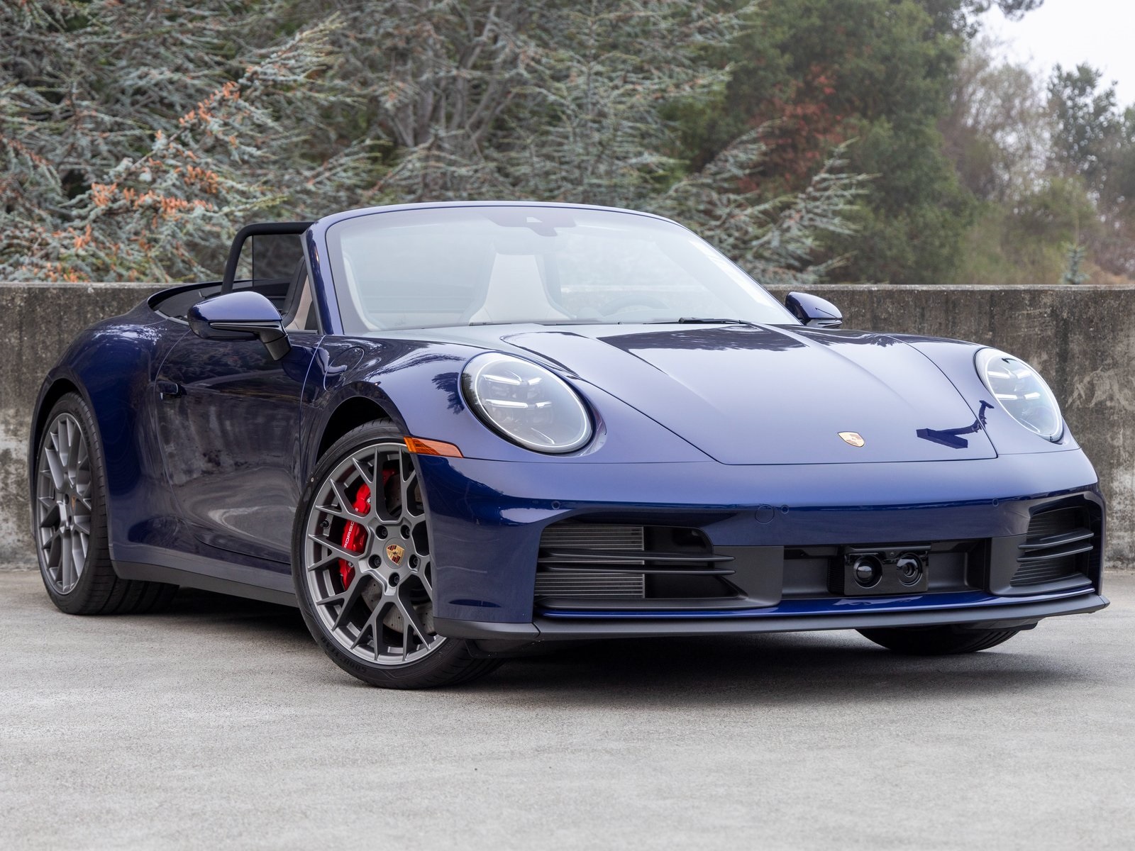 2025 Porsche 911 S Cabriolet photo 9