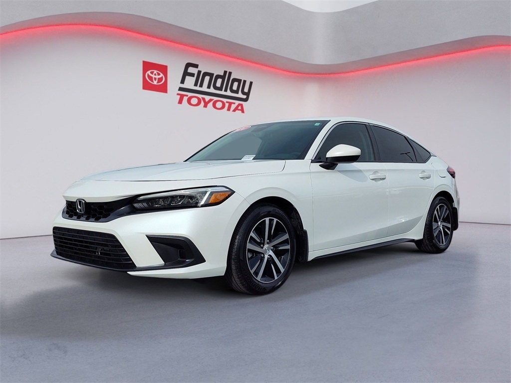 2024 Honda Civic Hatchback LX's photo