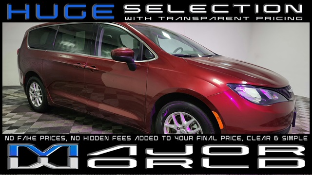 2023 Chrysler Voyager LX FWD