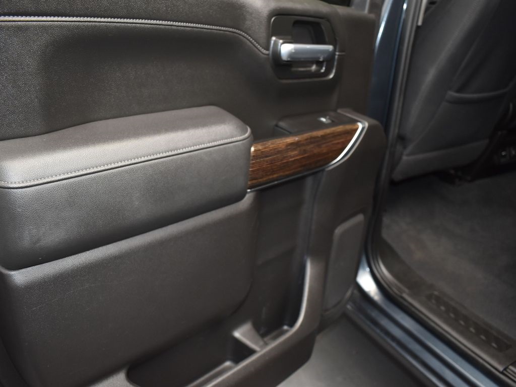 2020 Dark Sky Metallic GMC Sierra 1500 SLE 4X4 Truck