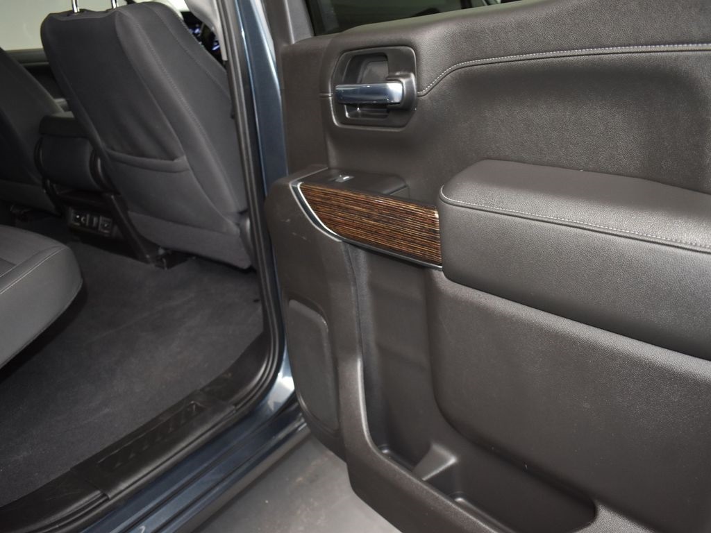 2020 Dark Sky Metallic GMC Sierra 1500 SLE 4X4 Truck