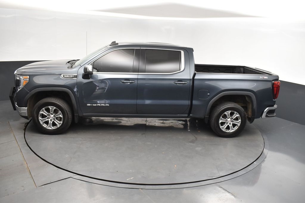 2020 Dark Sky Metallic GMC Sierra 1500 SLE 4X4 Truck