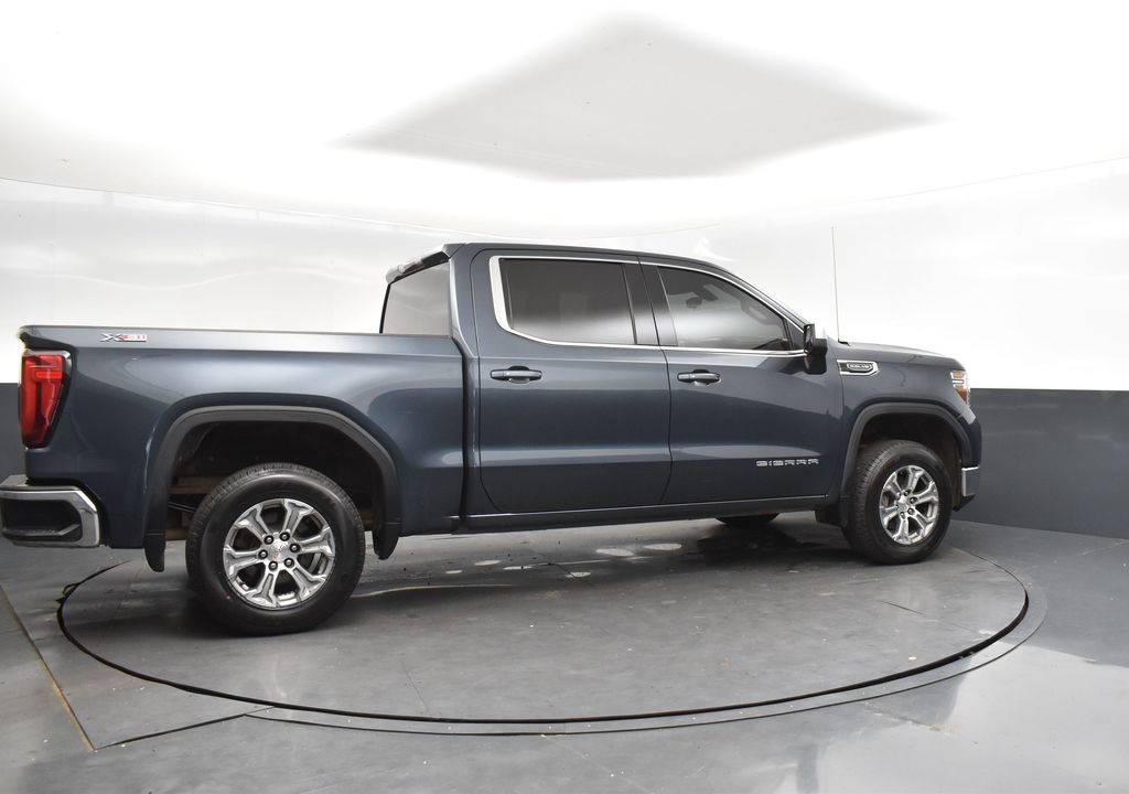 2020 Dark Sky Metallic GMC Sierra 1500 SLE 4X4 Truck