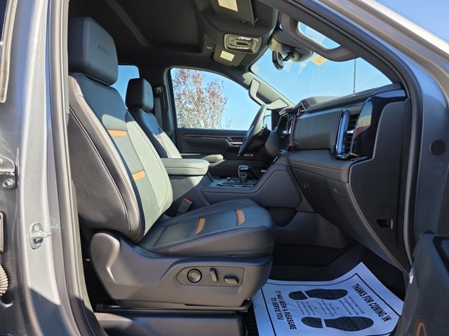 2024 GMC Sierra 1500 4WD Crew Cab Short Box AT4