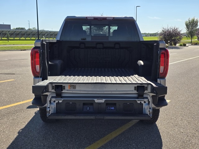 2024 GMC Sierra 1500 4WD Crew Cab Short Box AT4