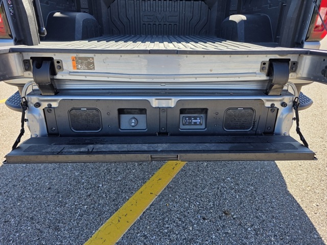 2024 GMC Sierra 1500 4WD Crew Cab Short Box AT4