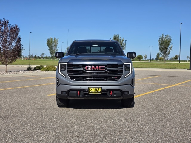2024 GMC Sierra 1500 4WD Crew Cab Short Box AT4