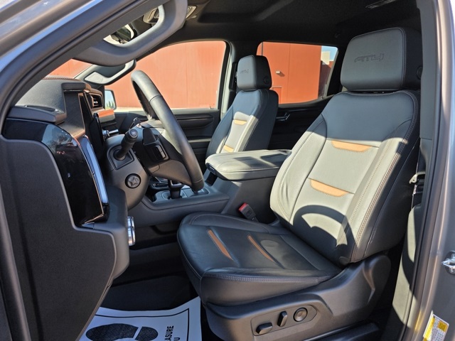 2024 GMC Sierra 1500 4WD Crew Cab Short Box AT4