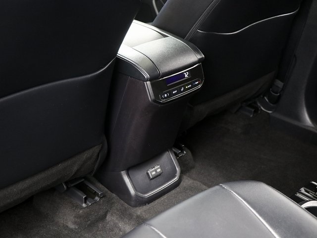2023 Toyota Highlander XLE photo 8
