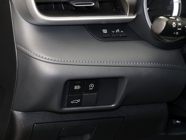 2023 Toyota Highlander XLE photo 18