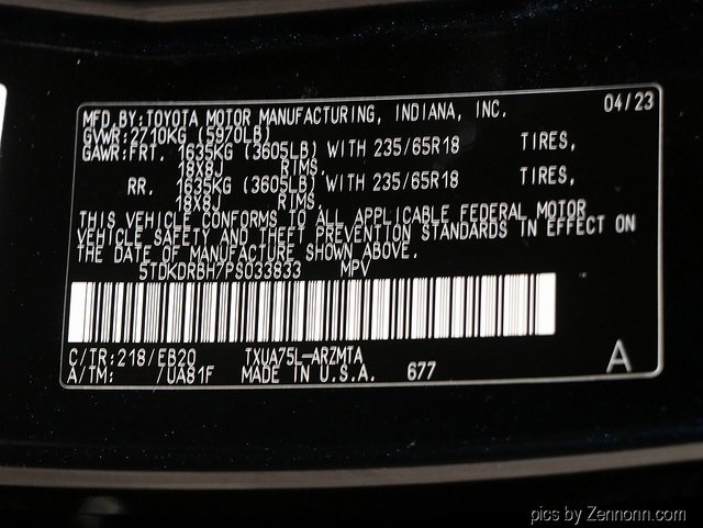 2023 Toyota Highlander XLE photo 24
