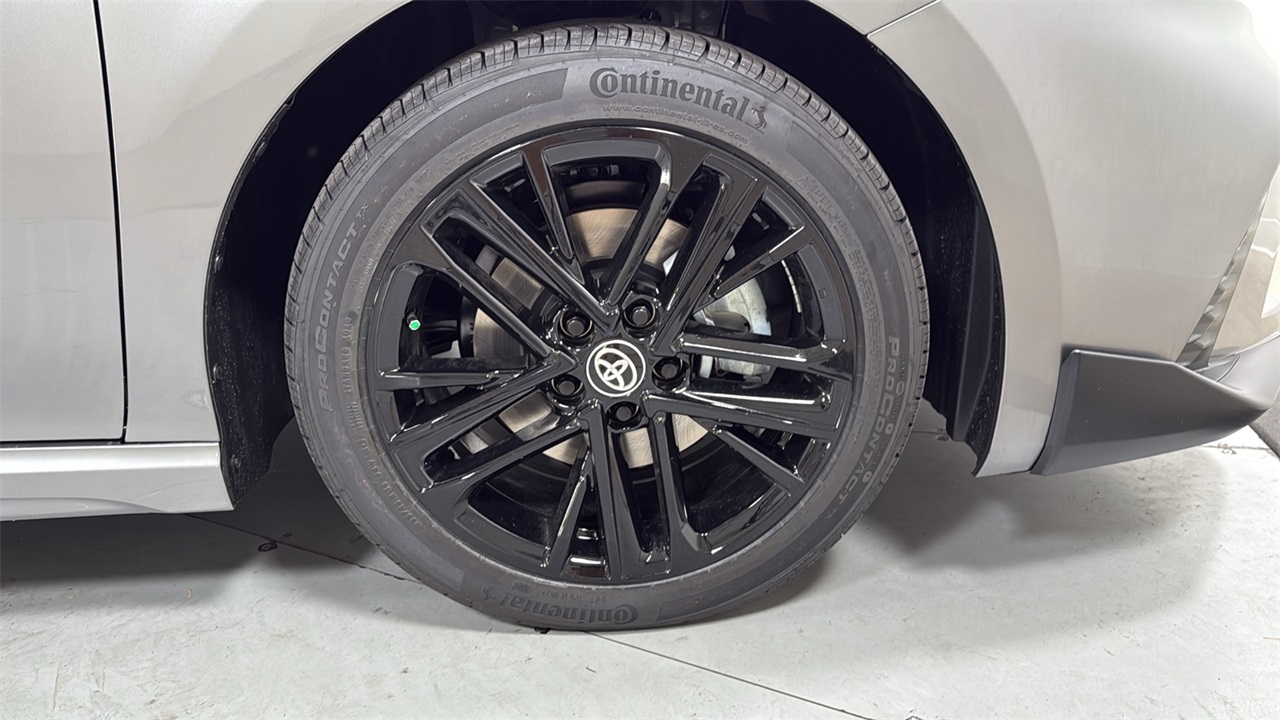 2026 Toyota Camry SE photo 20