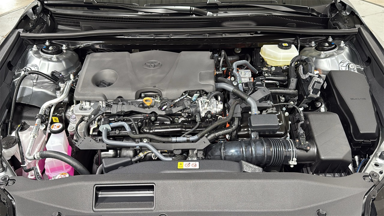 2026 Toyota Camry SE photo 24