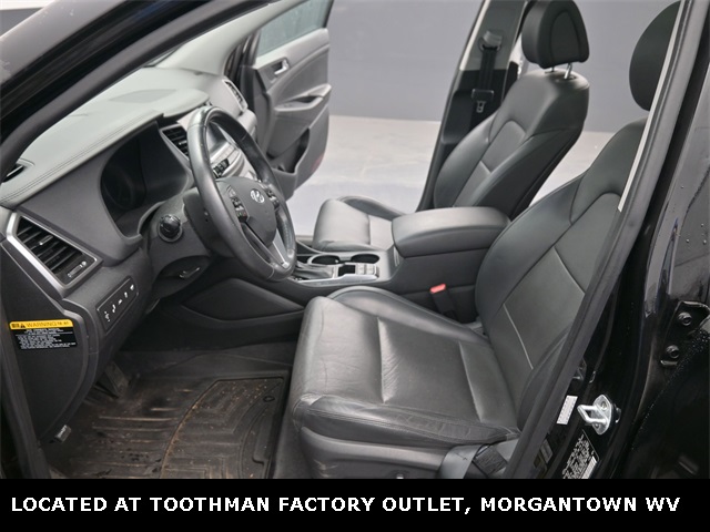 2016 Ash Black Hyundai Tucson Limited FWD SUV