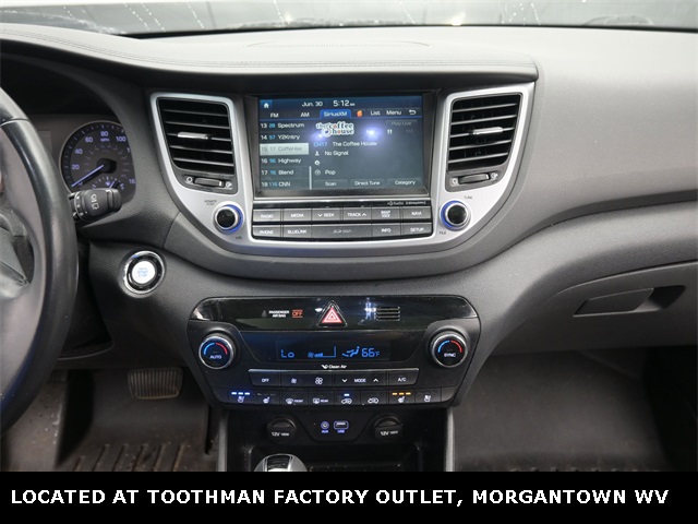 2016 Ash Black Hyundai Tucson Limited FWD SUV