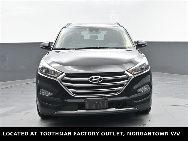 2016 Ash Black Hyundai Tucson Limited FWD SUV