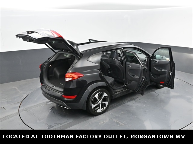 2016 Ash Black Hyundai Tucson Limited FWD SUV