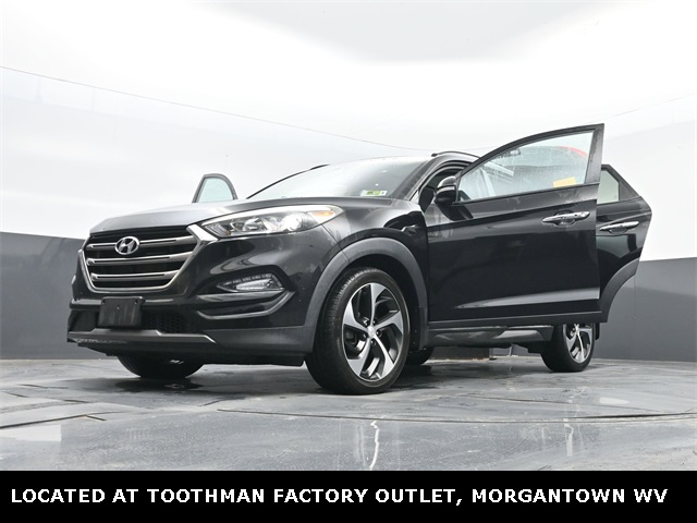 2016 Ash Black Hyundai Tucson Limited FWD SUV