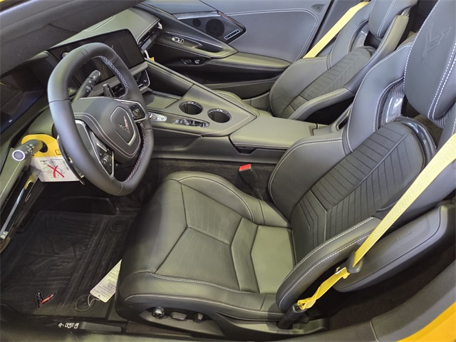 2026 Chevrolet Corvette Stingray 2LT photo 3